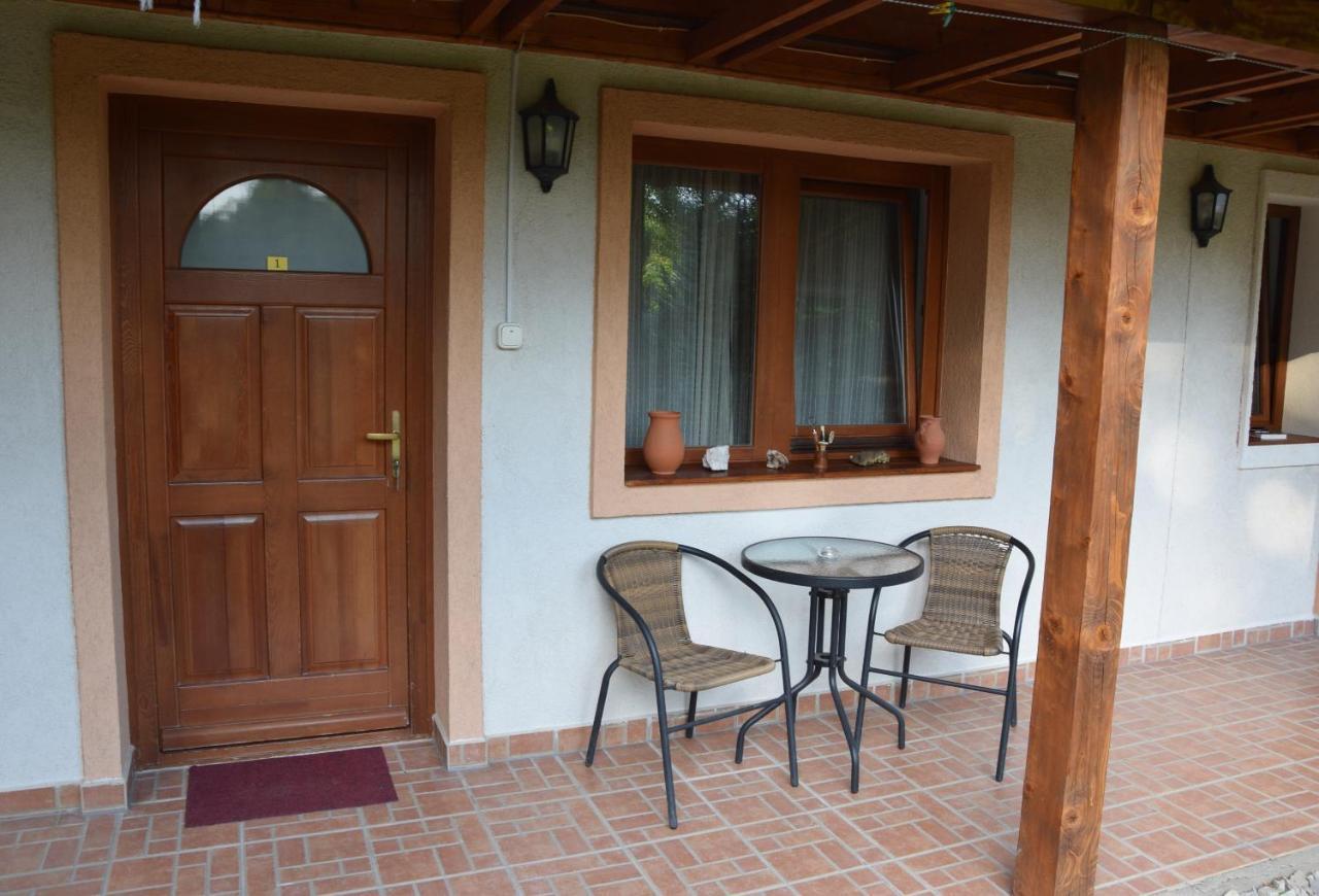 Nyitott Kapu Vendégház Felsőtárkány Exterior foto